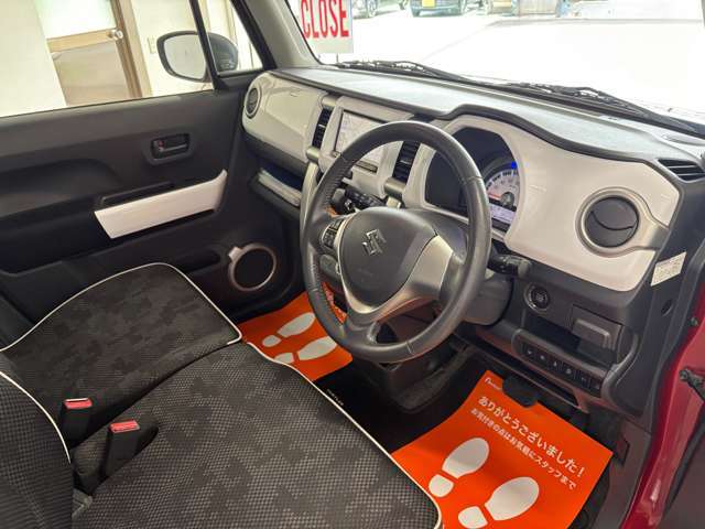 掲載車両が店頭にて商談中や売約済又担当者不在でご対応させて頂けない場合がございますので大変恐れ入りますがご来店頂く際は事前にご連絡宜しくお願い致します
