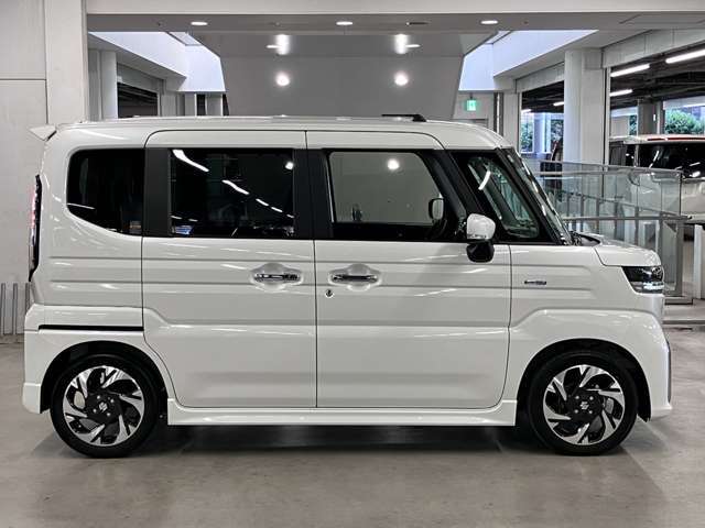 毎日新規物件入庫！3500台の高品質車をぜひとも、ご自身の目で直接ご覧になって、ご実感下さい、自身を持ってお勧めいたします。
