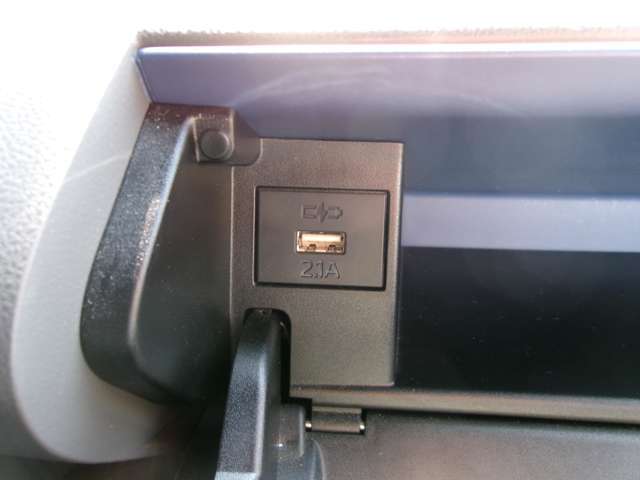 USB充電も可能です♪
