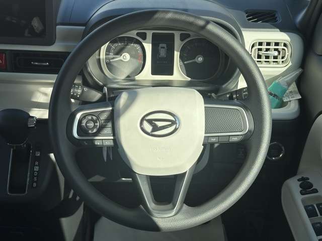 ★修復歴車一切ありません！それどころか、弊社の仕入在庫につきましては、フェンダー、ボンネット、ドアパネル等の交換歴、修理歴のある車両は基本的に仕入れを行いませんので高品質な車両のみ在庫で揃えています！