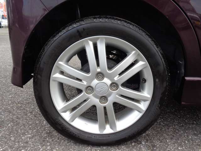 15インチアルミ