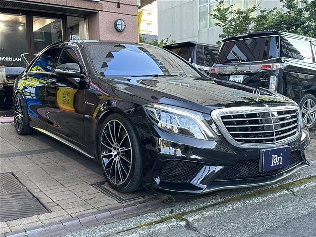 ロングボディによるゆったりとした存在感と綺麗なシルエット！前後S63仕様！