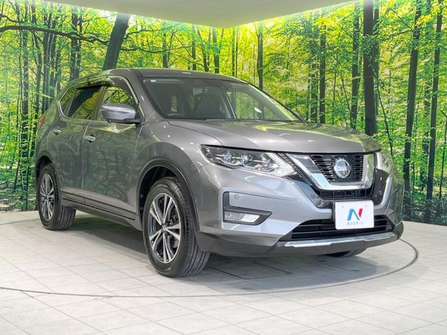 大好評のボディコーティング「弾スプラッシュコート」もご納車までに施工可能。通常のガラスコートと異なる、耐久年数6年の無機質ガラスコーティングが、ボディをキレイな状態に保ってくれます。