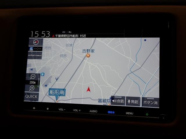 ナビゲーションがあれば初めての道でも迷わず安心ですね