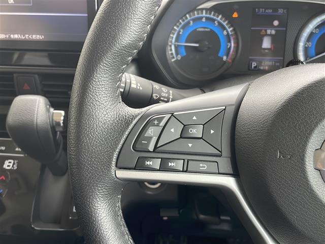 【運転席操作部】快適なドライブを楽しむための機能が装備されています！運転席から触れるので、使いやすいです！除菌プランいれていただくと、さらに清潔で安心していただけます！