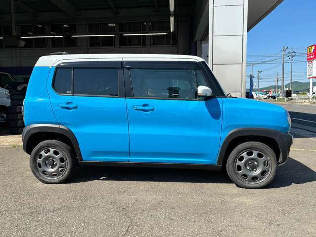 十文字店トラック・バス・重機センターは、スーパーモールラッキーのすぐ近く！ショッピングのついでに是非お立ち寄り下さい！トラック、バス、ホイールローダーなど展示中です！