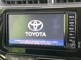 【純正ナビ】人気の純正ナビを装備。オーディオ機能も充実しており、Bluetooth接続すればお持ちのスマホやMP3プレイヤーの音楽を再生可能！毎日の運転がさらに楽しくなります！！