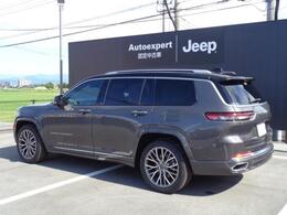JEEPブランドトップの機能と装備が息づく6名乗車