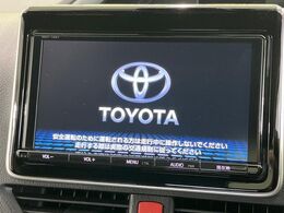 【純正9型ナビ】人気の純正ナビを装備。オーディオ機能も充実しており、Bluetooth接続すればお持ちのスマホやMP3プレイヤーの音楽を再生可能！毎日の運転がさらに楽しくなります！！