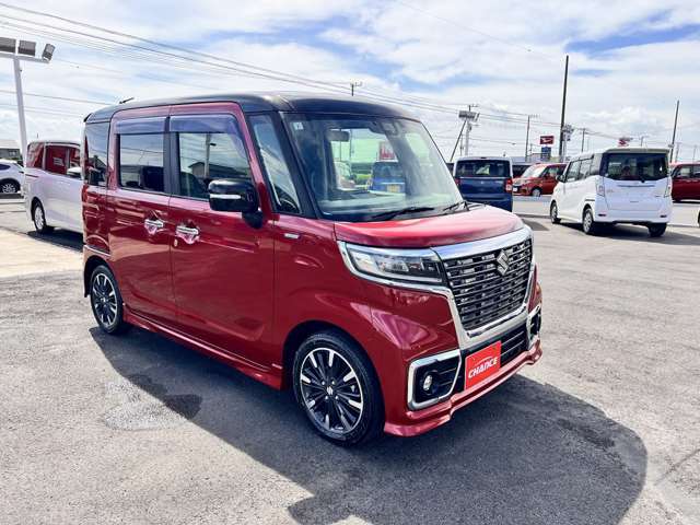 ☆チャンスの魅力4☆　お客様のカーライフをトータルサポート！！多くのお客様に、ご購入後も永いお付き合いを、させて頂いています！任意保険や車検は勿論、日常のオイル交換など、お任せ頂いています！！