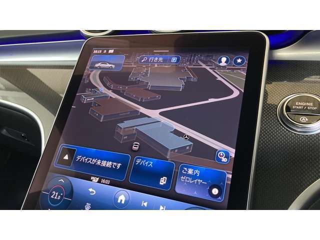 【コマンドシステム】センターのコントローラーとスイッチ類及び音声認識機能により、ナビゲーションやオーディオ＆ビジュアル、車両設定等を安全に操作できます。また高精度ディスプレイを採用しています。