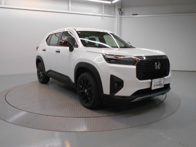 令和7年　WR-V　Zブラックスタイル　ホワイトP　入荷しました！