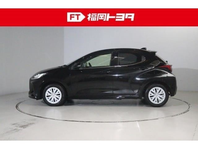 ☆トヨタ認定中古車☆ハイブリットシステム診断書と初度登録年月から10年間（走行20万キロまで）、ハイブリット機構の無料保証が付いています。