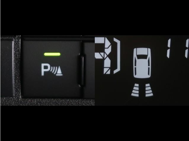 コーナーセンサーを車の前後に装備。障害物までの距離に応じて警告音を変えてお知らせ。縦列駐車時や駐車場・車庫などでの取り回しをサポートします。詳細は販売店スタッフまでおたずねください。