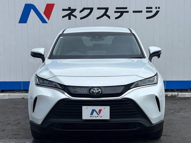 弊社では、全車『修復歴なし』のお車のみ取り扱っております。専任バイヤーによる厳選した仕入れの後、入庫後の車両チェックを行い、ネクステージが認定した高品質な中古車をご提供しております。