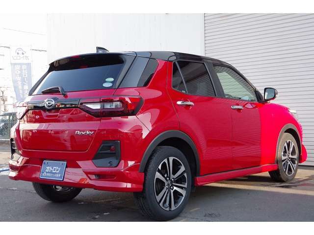 【自社ローン埼玉】自社ローン専門中古車販売★オトロン春日部店★ローンの支払いやクレジットの支払いが滞りブラックになった方、ご自営の方、水商売をなされている方、パートの方もご安心ください！