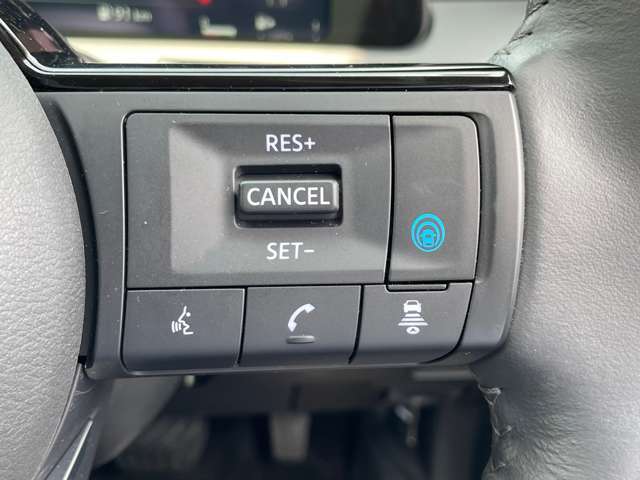プロパイロットも付いているので高速道路での運転も快適です。