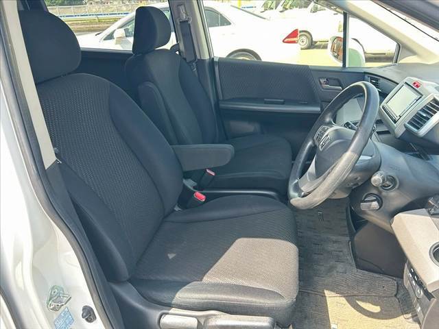 になる車両などあれば、すぐにお問合せ下さい！右のカーセンサー専用ダイヤルからお電話いただくとスタッフがご質問にお答えいたします。