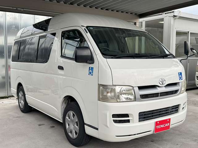 ■クリーニング■車両掲載前には簡易クリーニングを行っております■シートや内張などの細部を含めた全体的なクリーニングも別途承っております■運転席、リアシート、天張りのみの部分施工も可能です■