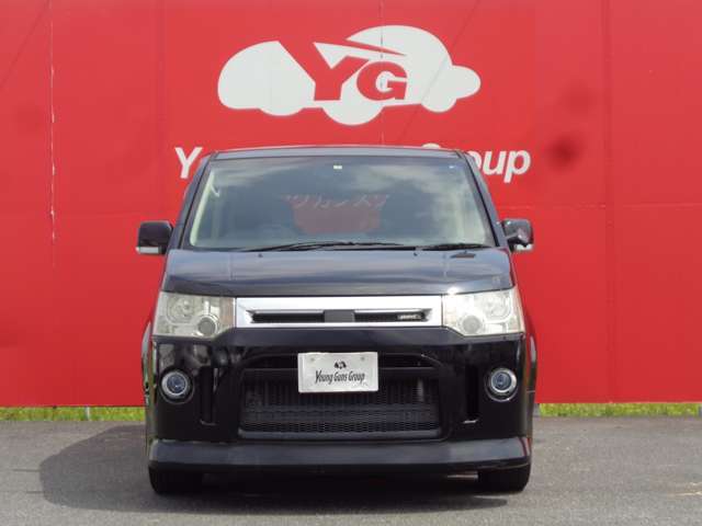 ☆納車前の整備☆自社認証修理工場を完備しておりますのでお任せください！一台一台コンディションの異なるお車の状態を把握し、当社の整備士による的確な整備を施します！