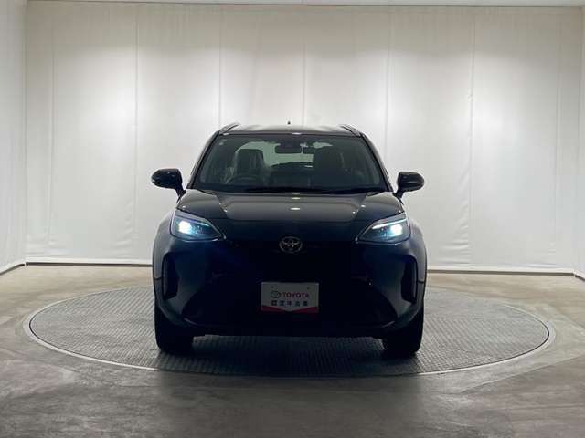 明るいLEDライトで、暗い夜道の運転も快適に。