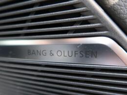 Bang　＆Olufsenサラウンドシステム『デンマークが世界に誇る高品質サラウンドシステム。クリアでダイナミック。そして臨場感溢れる上質なサラウンドサウンドをドライブ中にご体感いただけます。』