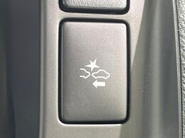 【トヨタセーフティセンス】走行中に前方の車両等を認識し、衝突しそうな時は警報とブレーキで衝突回避と被害軽減をアシスト。より安全にドライブをお楽しみいただけます。
