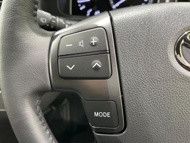 【ステアリングスイッチ】運転中、前方から目線をそらすことなく、オーディオ等の操作が可能な便利機能！安心＆快適なドライブを演出してくれます♪