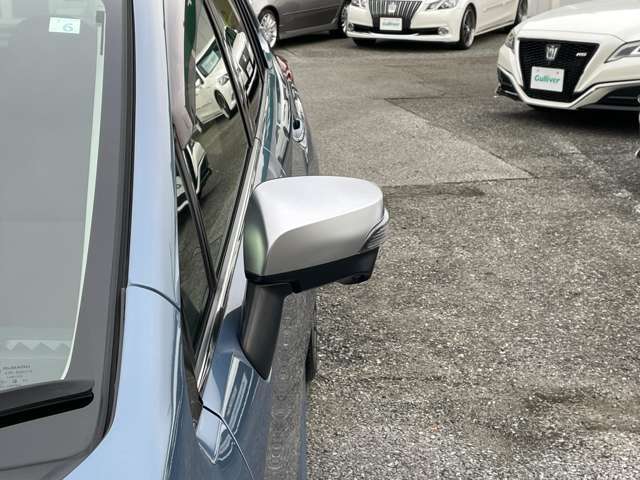 【ドアミラー】『外装：ドアミラー周辺』の画像になります。写真の内容に関してご不明点、ご質問等がございましたらお気軽にガリバー店舗までお問い合わせください。