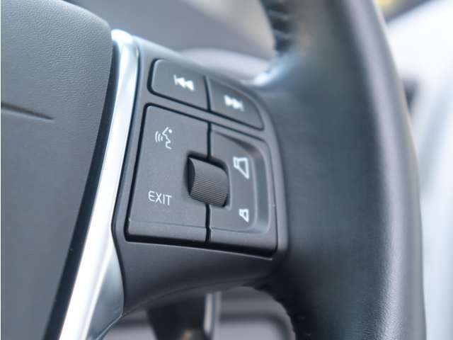 納車前整備費用は車両本体価格に含まれており、別途ご請求することはございませんのでご安心下さい。