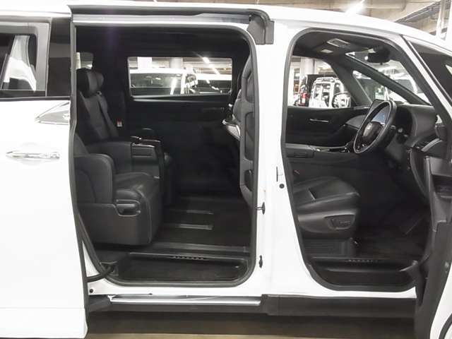 自社ホームページも是非ご覧ください！！