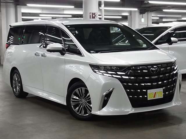 当社の展示車は全車両に”社団法人自動車公正取引協議会”の車両状態説明書を掲示しております。修復歴の有無は勿論、ドア等の外板の交換歴の有無までも表示☆口頭説明では無く書面にてお渡ししております♪