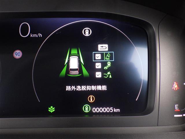 【スピードメーター】メーターがシンプルで見やすく運転しやすいですね！