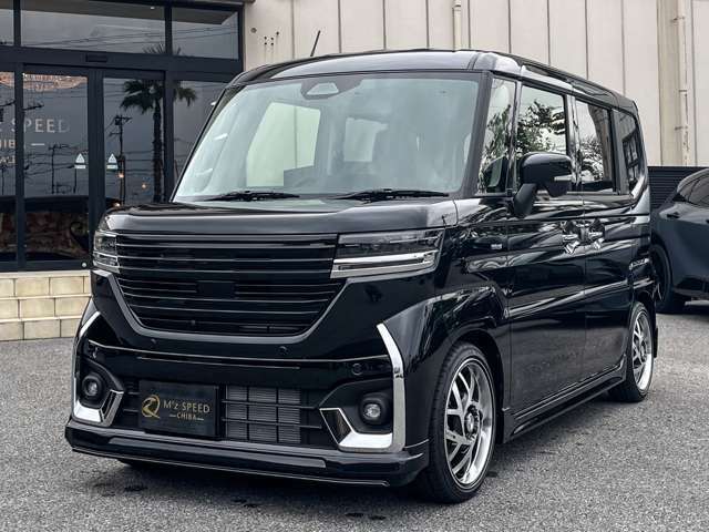 【新車保証付きで納車後も安心】新車販売だから新車保証が最長5年又は10万kmのメーカー保証付です。ご自宅近辺のディーラー様で保証修理やアフターサービスも受けれるので、遠方のお客様もご安心ください。