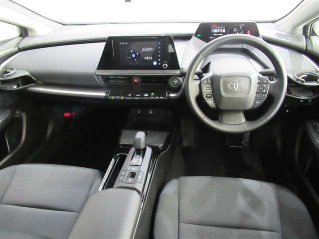 まるまるクリンで車を丸ごとクリーニング済み♪（室内もボディも隅々まで洗浄）