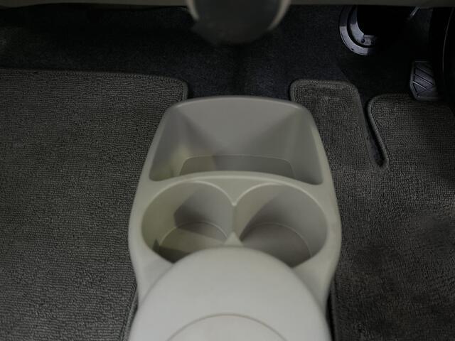 USC（ウルトラストロングコート）の施工も承っております。溶剤、施工方法新たに別次元の耐久性、満足度をお約束致します。新時代のボディーコーティングです。