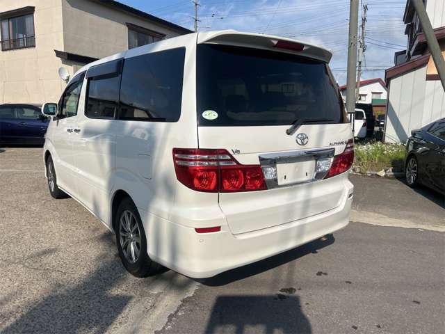 また展示場にない車もお気軽にご相談ください！全国ネットワークでご希望の条件に応じてお探しいたします！