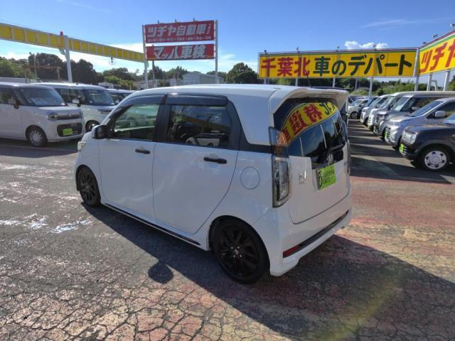 初めてお車を購入される方もご安心ください！手続きから保険の加入までスタッフが丁寧にご案内いたします！
