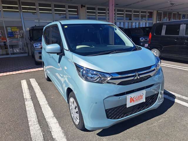 【届出済未使用車の得する価格】大量仕入れにより車両価格が割安な上重量税は払い込み済みで、登録月によっては取得税もかかりません。