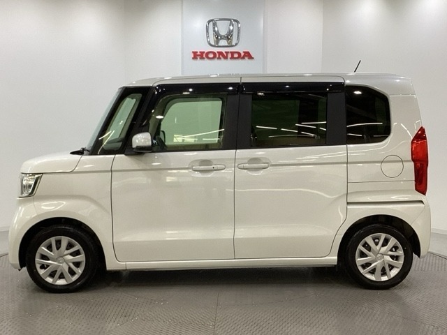 購入後も自社指定整備工場完備でお客様の愛車をしっかりサポート致します！御納車時には安全かつ安心してお乗り頂けるようホンダ専門知識を持つ整備スタッフが点検・整備・装備も説明をしてお渡ししております。