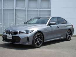 当社の車を見ていただき有難うございます。全車BMW/MINI正規認定中古車です。ご購入後,は新車購入時と同じアフターサービスを受けていただけます。