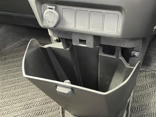 ◆最新ナビ（フルセグ・ワンセグ・DVD再生）もご案内。カロッツェリア・アルパイン・イクリプスのナビを取扱しておりバックカメラ（バックモニター）後席モニター（フリップダウンモニター）の取付も可能です。