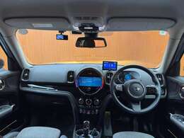 BMW、メルセデス、アウディといったドイツのプレミアムブランド中心とした、各種輸入車ブランドを同時に較べることができます。