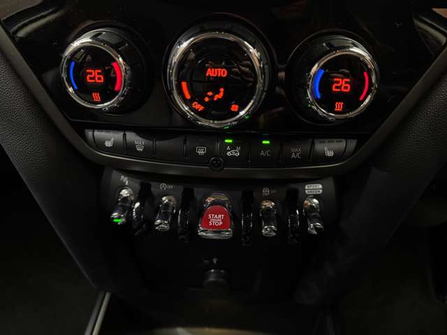 メンテナンスパックはご購入時だけのお得な点検・整備パック。点検コースと車検コースがございます。詳しくは店舗コーディネーターまでお問い合わせ下さい。