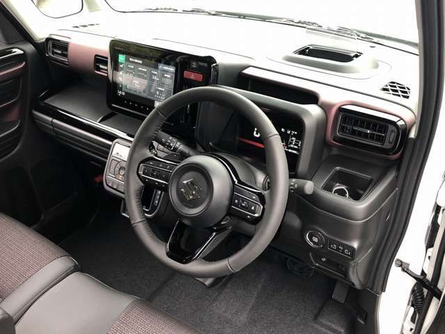 届出済未使用車　セーフティサポート　スズキコネクト対応9型メモリナビ　フルセグ　Bluetooth接続　カープレイ　全方位モニタ　1タッチWパワスラ　シートヒータ　アダプティブクルーズ　サーキュレータ