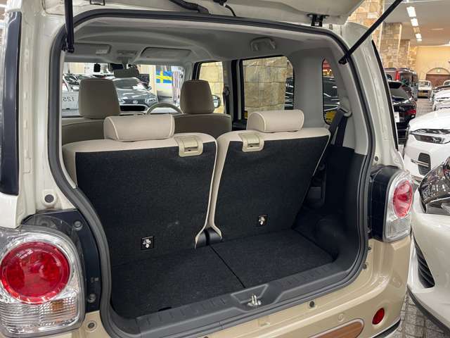 日常使用に十分なラゲッジスペース