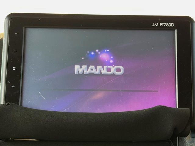 【ナビゲーション】使いやすいナビで目的地までしっかり案内してくれます。各種オーディオ再生機能も充実しており、お車の運転がさらに楽しくなります！！