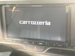 【ナビゲーション】目的地までしっかり案内してくれる使いやすいナビ。Bluetooth接続すればお持ちのスマホやMP3プレイヤーの音楽を再生可能！毎日の運転がさらに楽しくなります！！