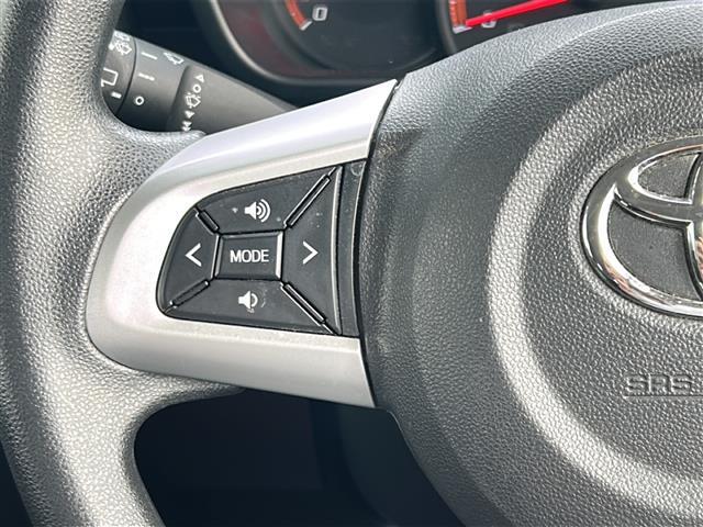 気になる車はすぐにお問い合わせください！画面内の無料ダイヤルからお問い合わせ下さい！専門スタッフがお車のご質問にお答えいたします！