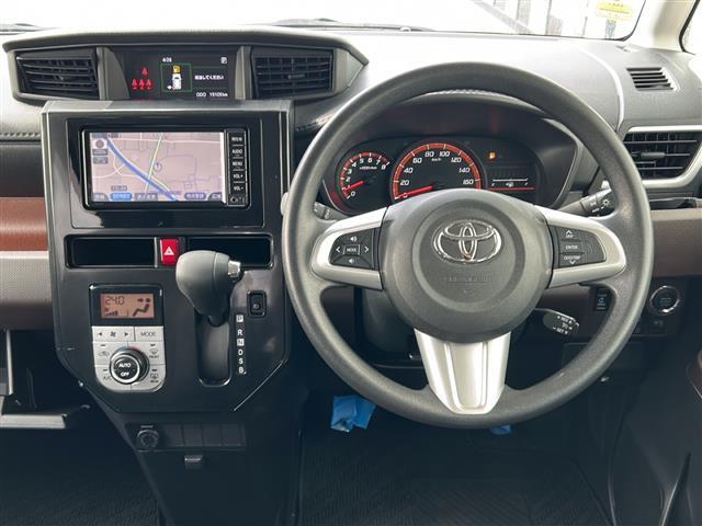 -4WD　純正ナビ（フルセグ/BT/CD/DVD/SD）　両側パワースライドドア　ドライブレコーダー　衝突軽減ブレーキ　オートライト　オートハイビーム　コーナーセンサー　ビルトインETC